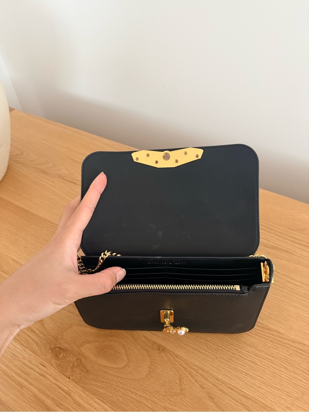 Charles & Keith Chain Shoulder/ handbag with Gold Hardware - Picture 7 of 10